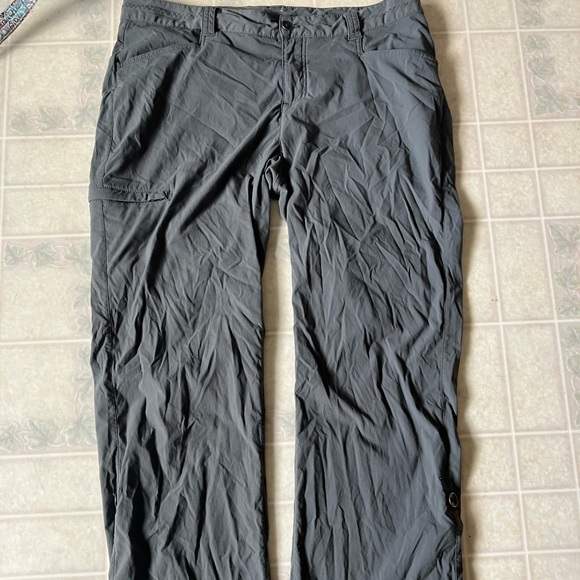 Eddie Bauer Travex Gray Convertible Legs Nylon Blend Pants - Picture 1 of 7